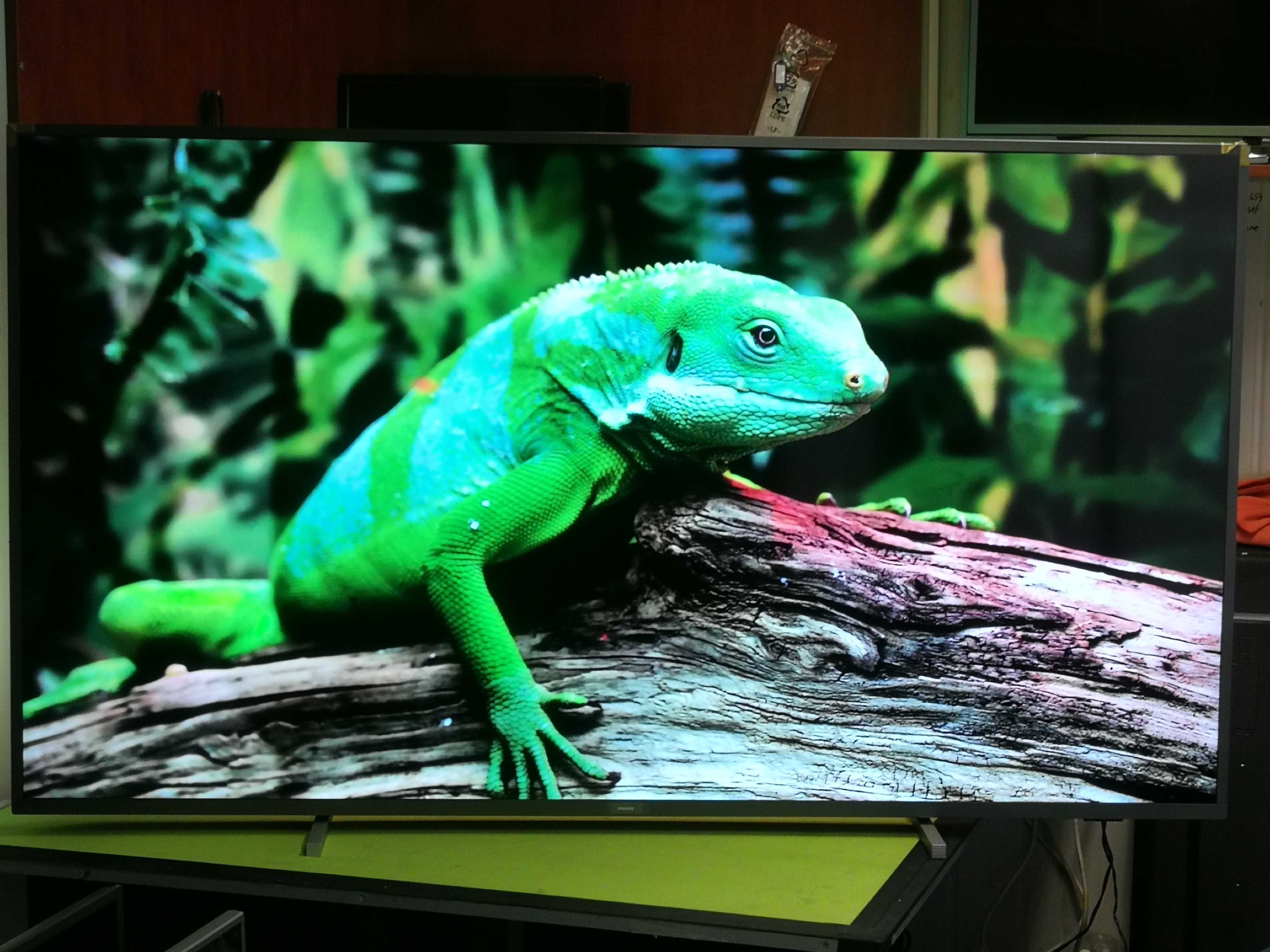 Telewizor Philips 55 cali 4K UHD ,Smart wifi, Ambiliht3 Super stan