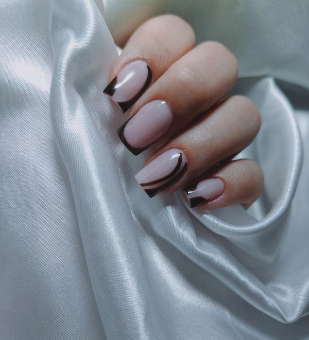 Manicure / paznokcie żelowe/ hybrydowe/ pedicure