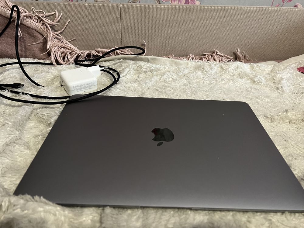 MacBook Air 2019