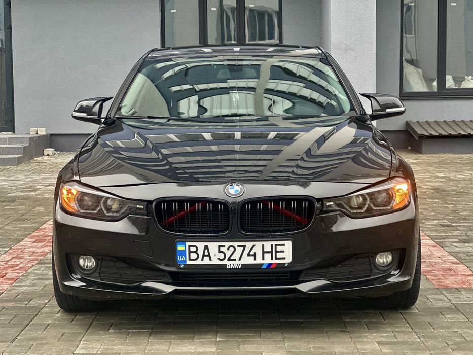 В продажі BMW 3 Series