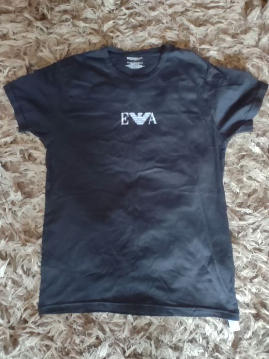 Super okazja !!!  Podkoszulek  koszulka  męska  Emporio Armani  L