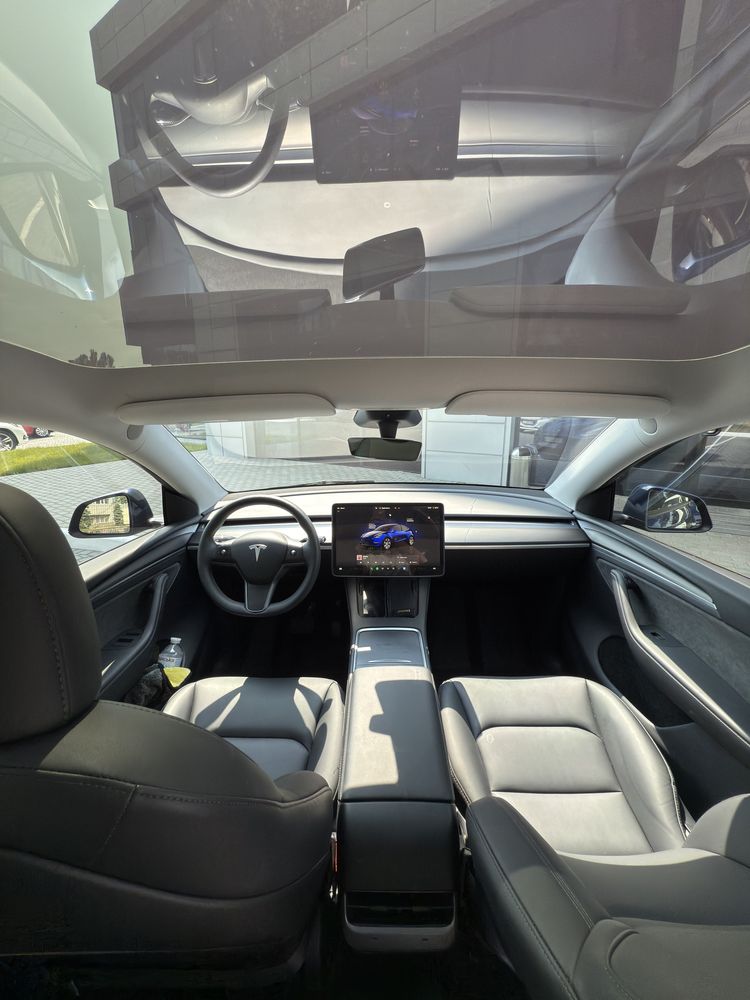 Продам Tesla model Y 82 kw long range