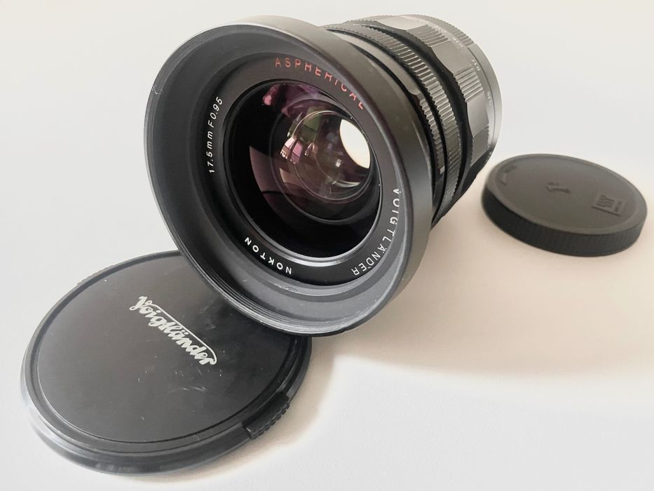 Voigtlander Nokton obiektyw 17.5 mm f 0.95 mocowanie Micro 4/3