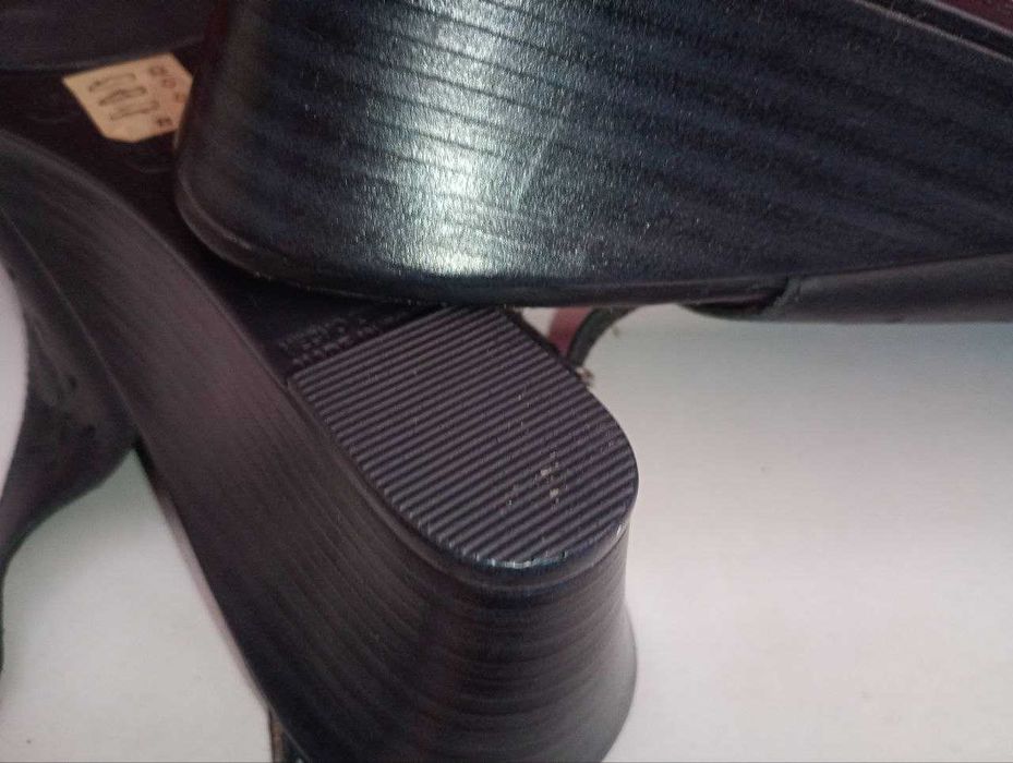 Продам Класні Жіночі Босоніжки FIORE LEATHER