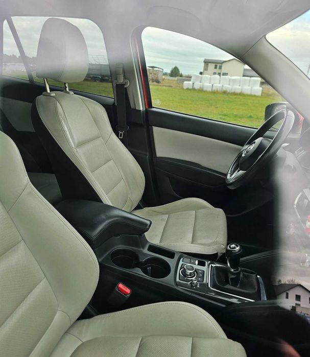 Mazda CX-5 2.2 175KM AWD 41v uszkodzony tył