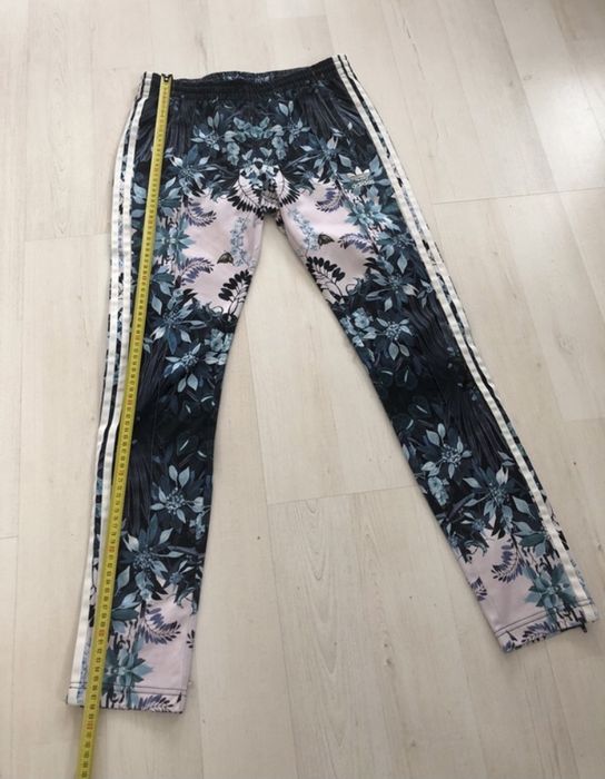 Spodnie dresowe adidas S/M