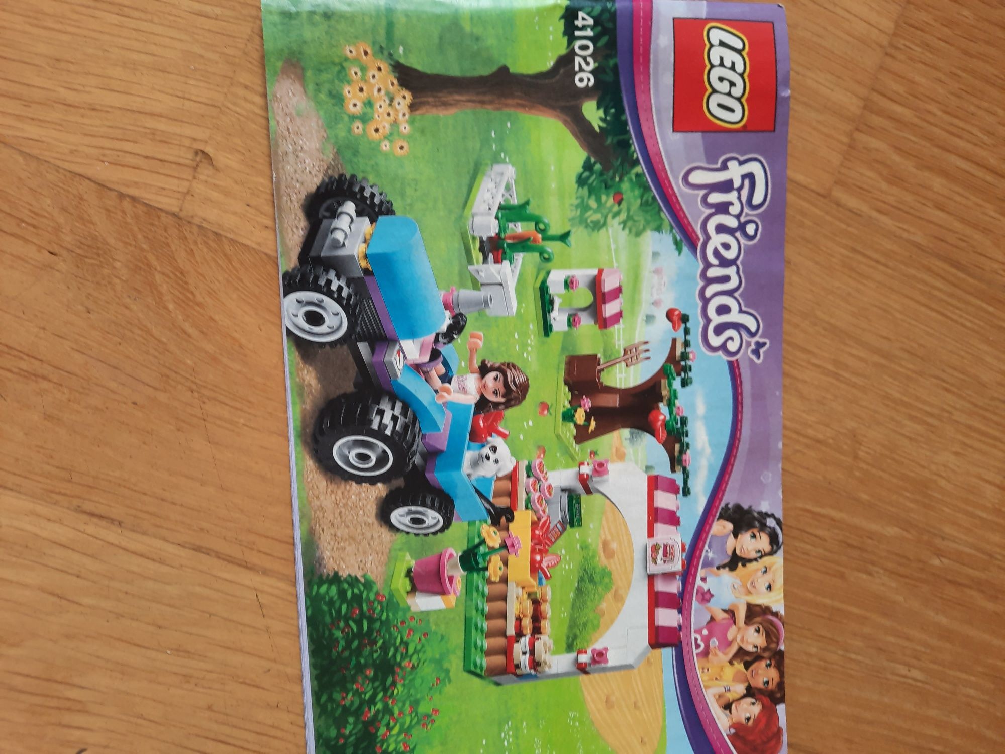 Lego friends, owocowe zbiory