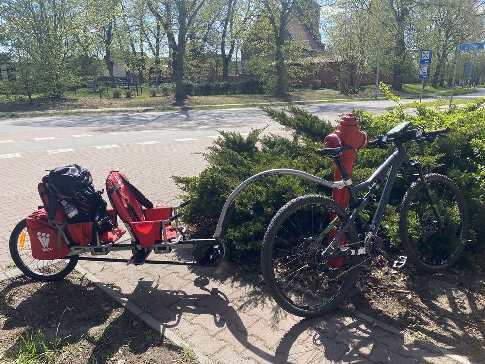 Przyczepka rowerowa Weehoo Igo 2 dla dwójki dzieci Kompletna zadbana