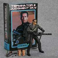 Фигурка NECA Терминатор T-800 Terminator 2 Judgment Day Show Box
