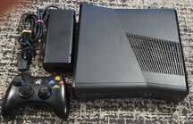 Konsola Xbox 360 Slim + 250GB + RGH 3.0 + Akcesoria