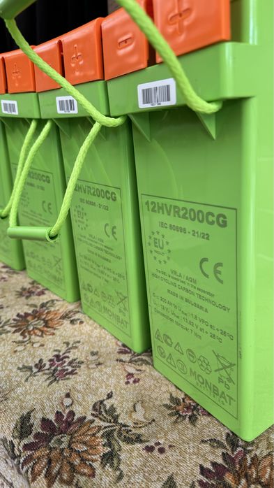 Аккумулятор Monbat 100Ah, 200Ah.