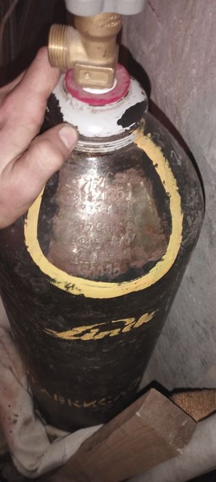 Балон 40л з вуглекислотою