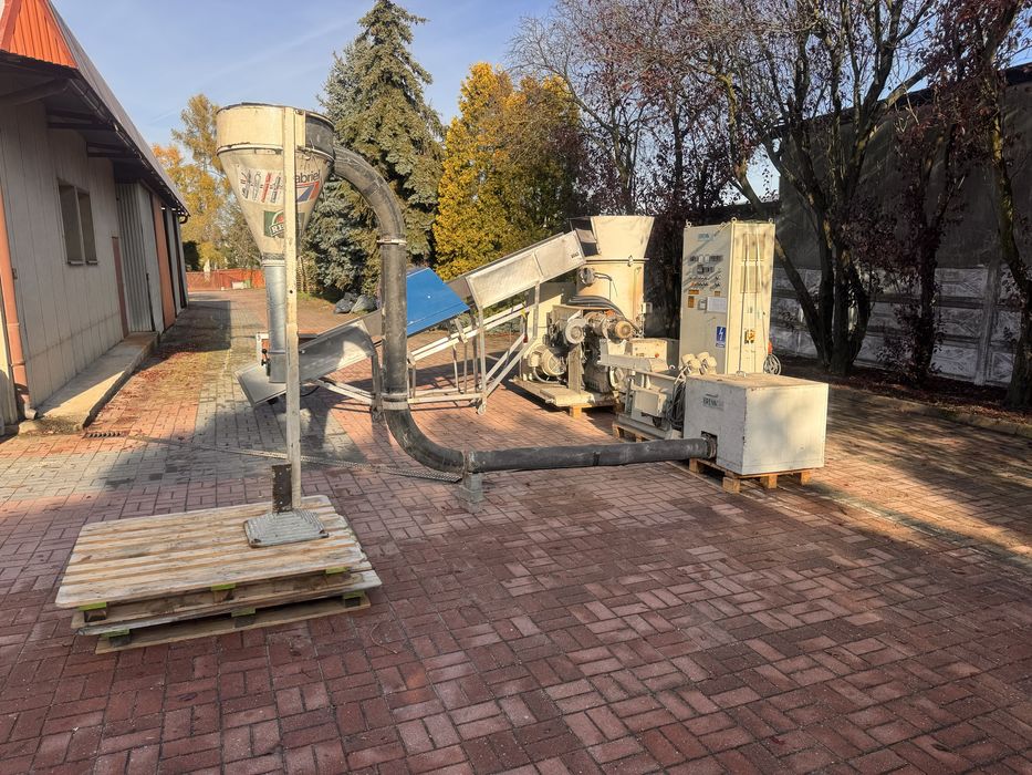 maszyna do recyklingu folii