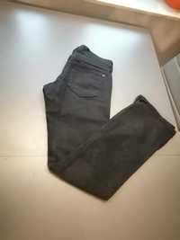 Czarne jeansy  rozmiar M