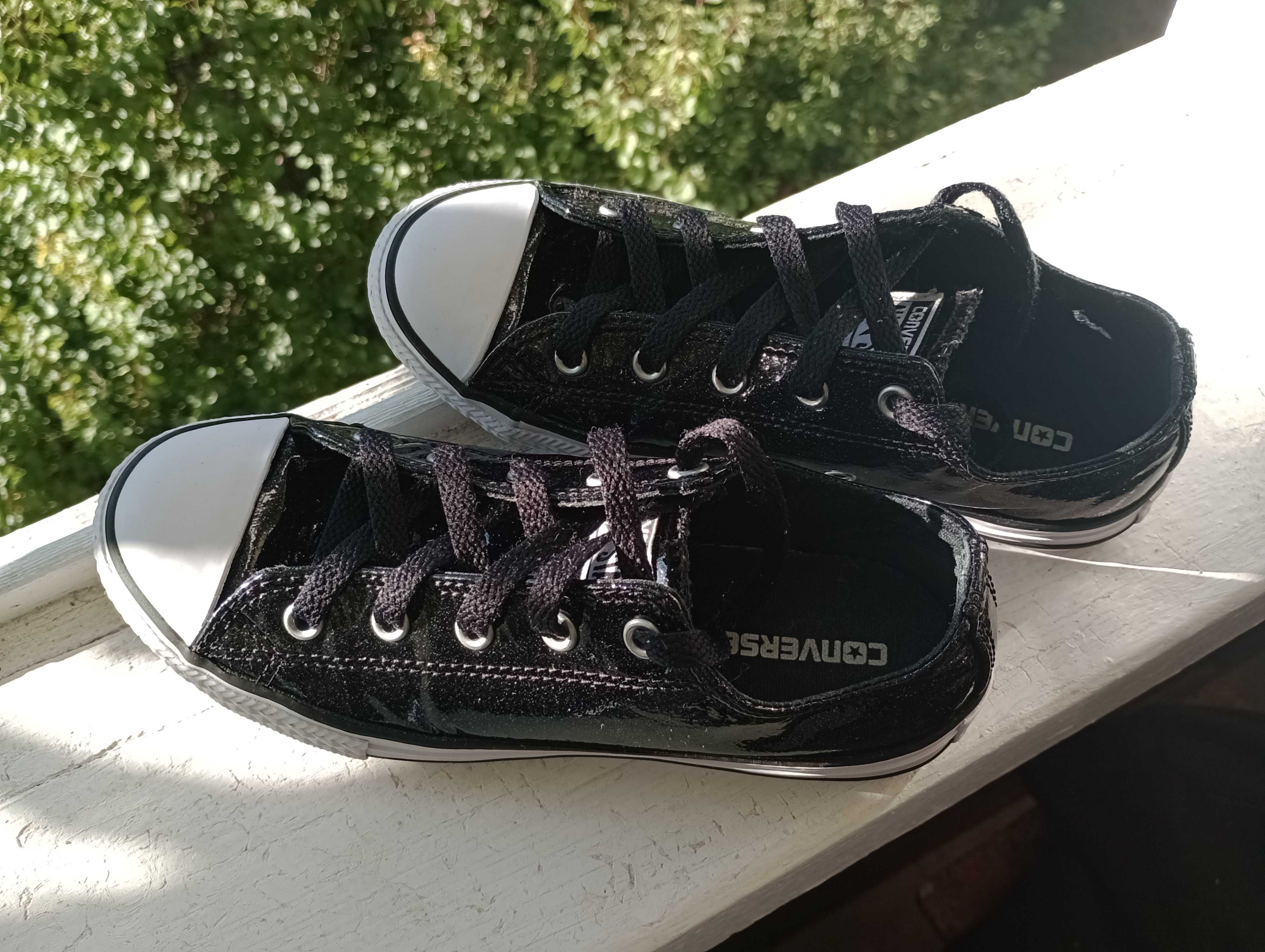 Кеди Converse 34 р., чорні, лакові, блискітки