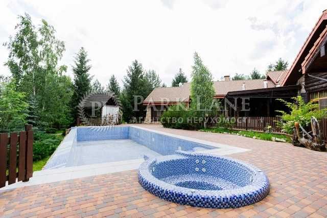 Казкове шале в Лебедівці, ділянка 1,4 га з виходом на воду.