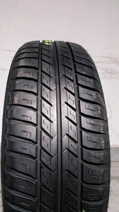 opona LETNIA BARUM brilliant 195/65r15