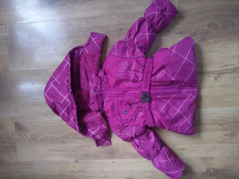 Fioletowa kurteczka rozm 18 miesięcy 80