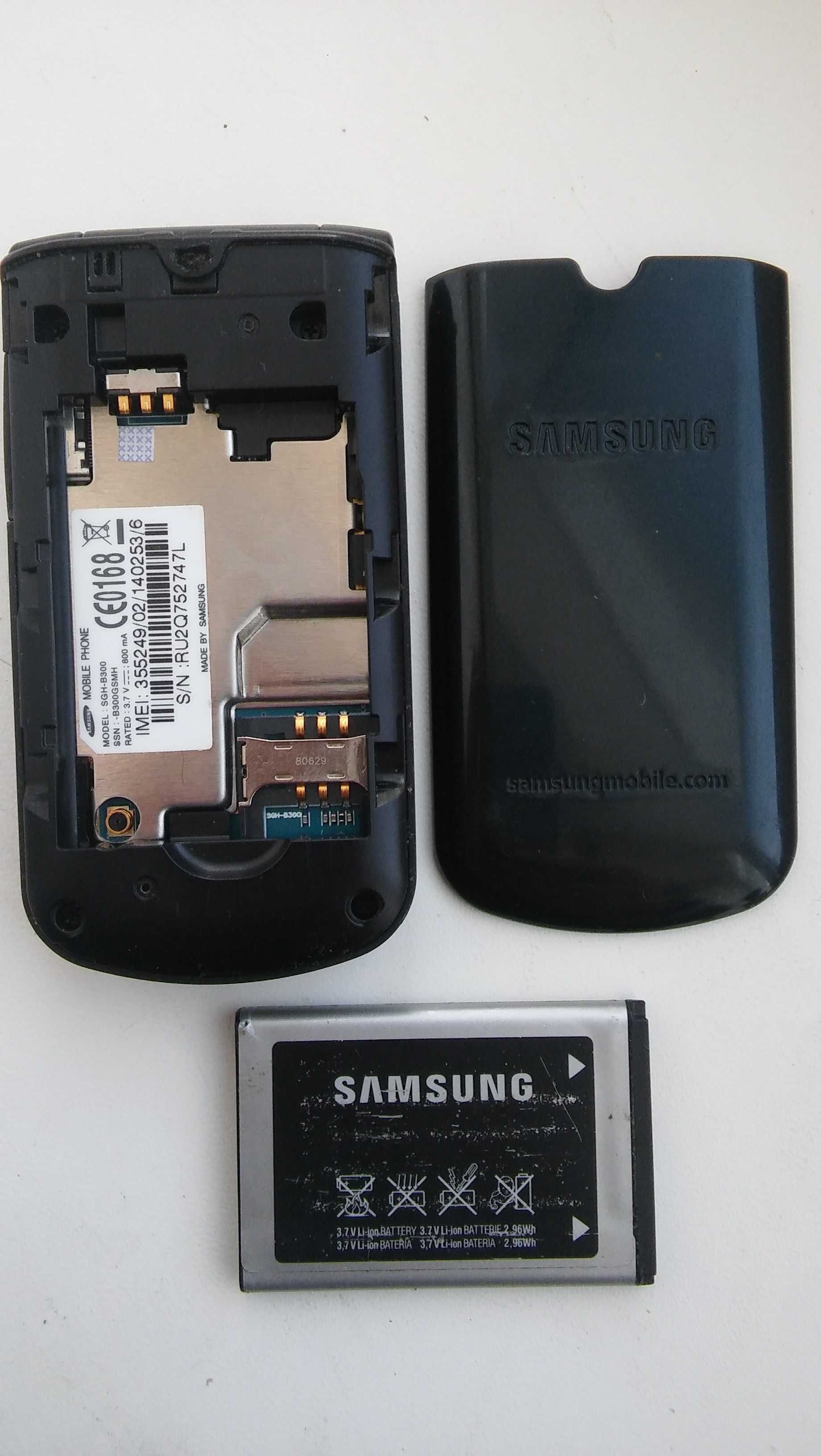 Телефон Samsung B300