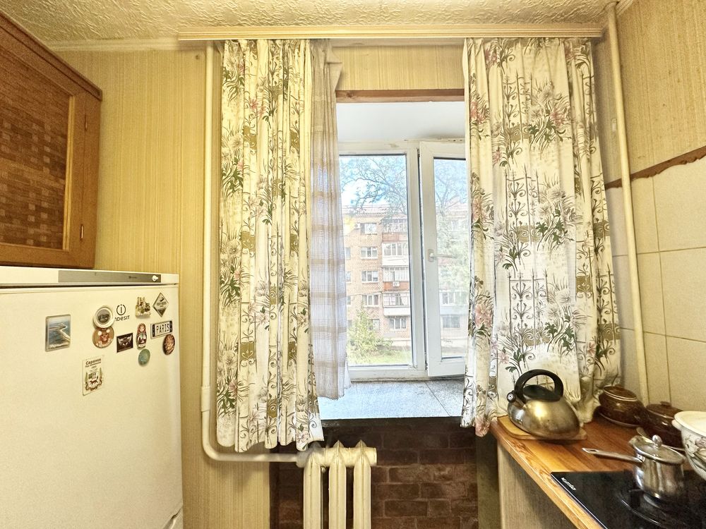 Продаж  квартири по вул Одеській 3/5 цегла