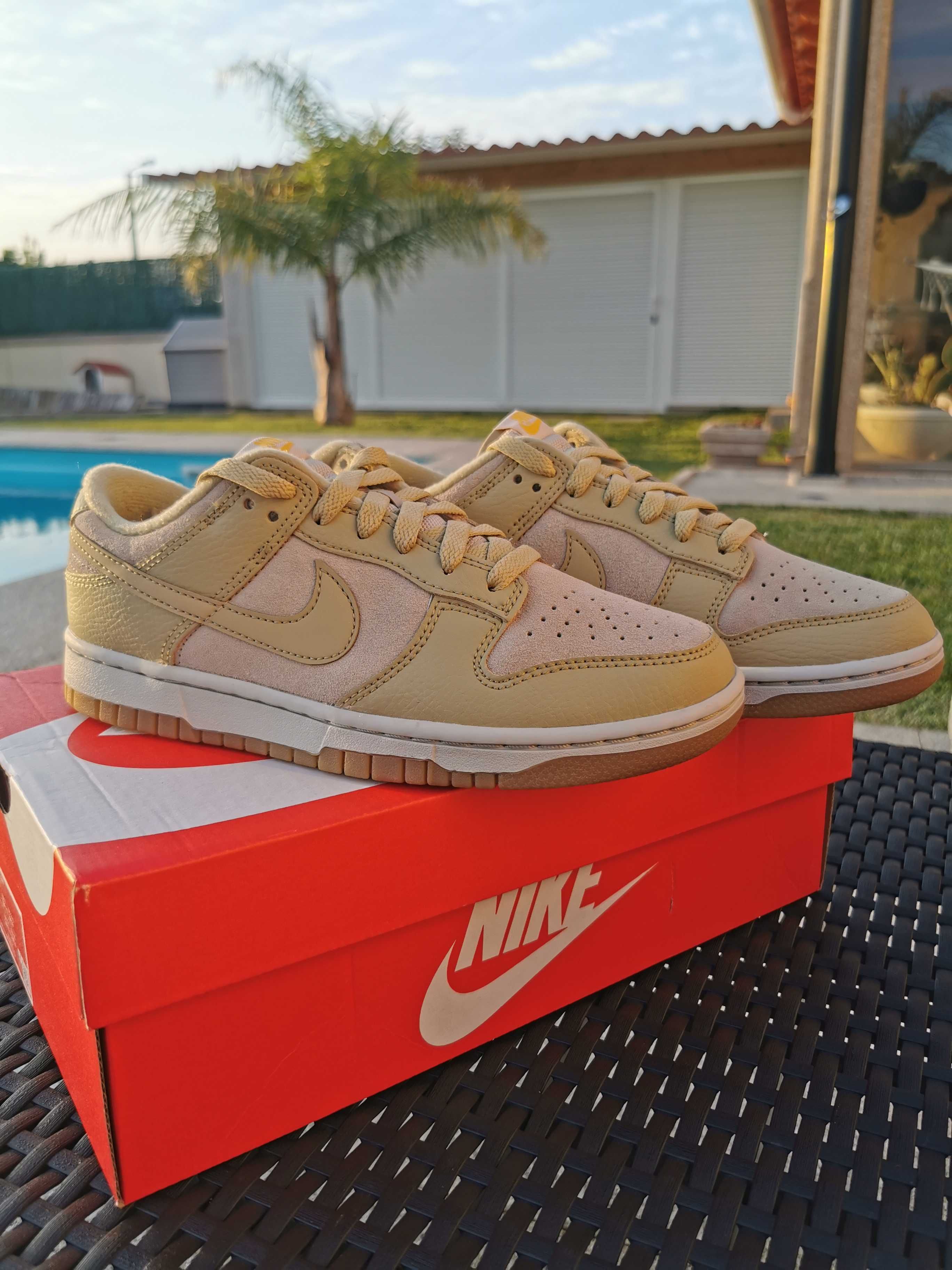 Nike Dunk Low Khaki Suede Gum