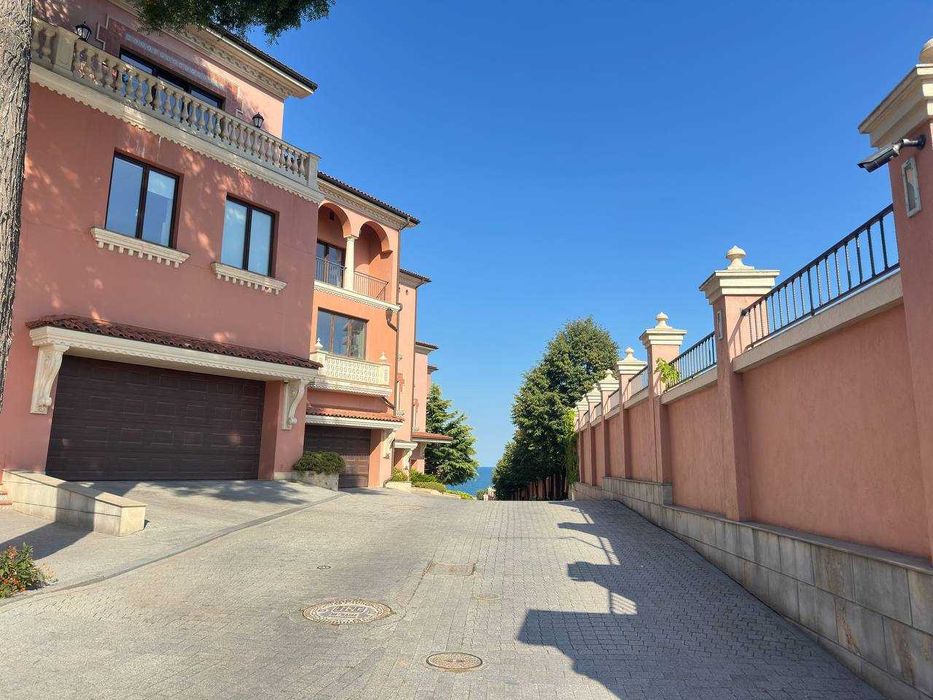 Аренда дома в Одессе. Закрытый охраняемый комплекс Золотой берег.