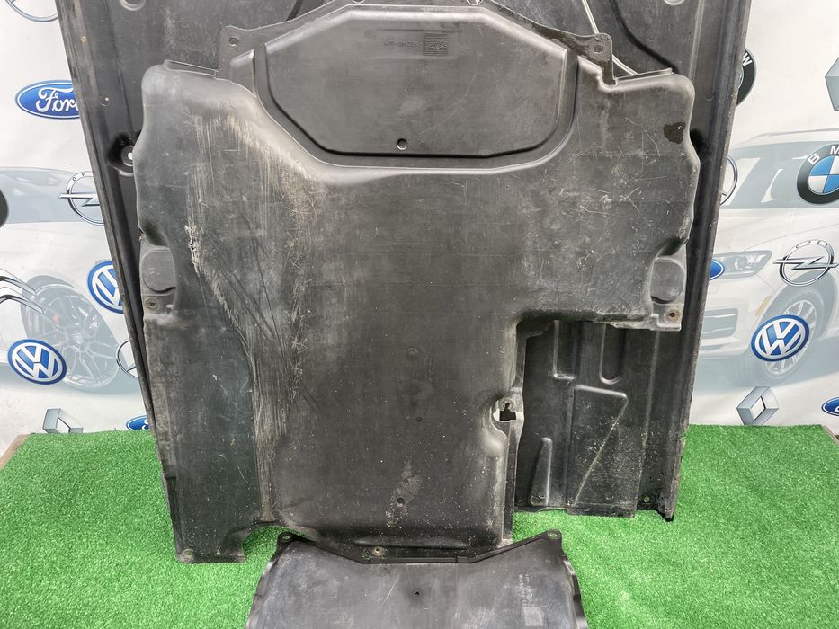 Защита днища Захист двигуна Mercedes W204 C220 C250 C230