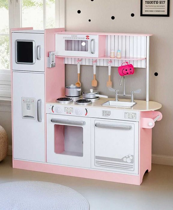 Чудова Дитяча дерев'яна кухня, висота 109 см. + 8 кухонних приладь