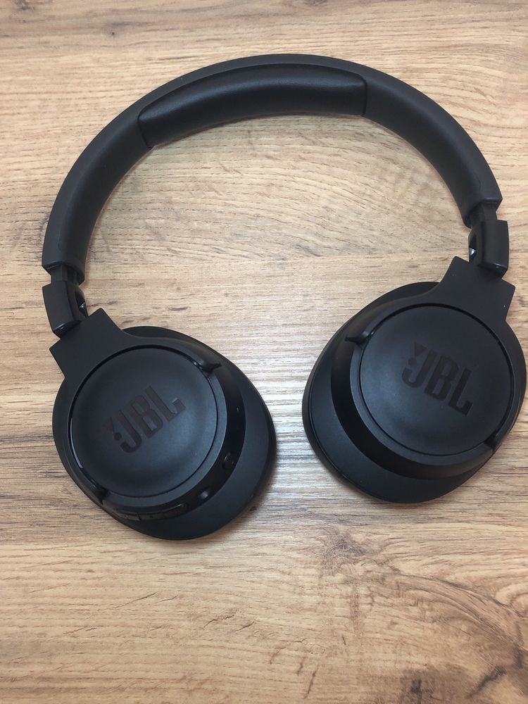 JBL 720 ідеал              Цікавить пишіть