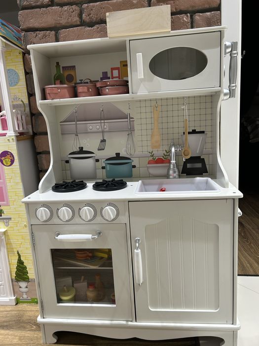 Kuchnia dziecieca wraz z akcesoriami