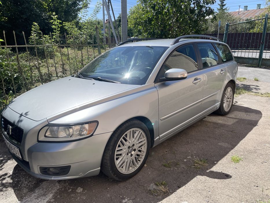 Volvo v50 2008 2.0