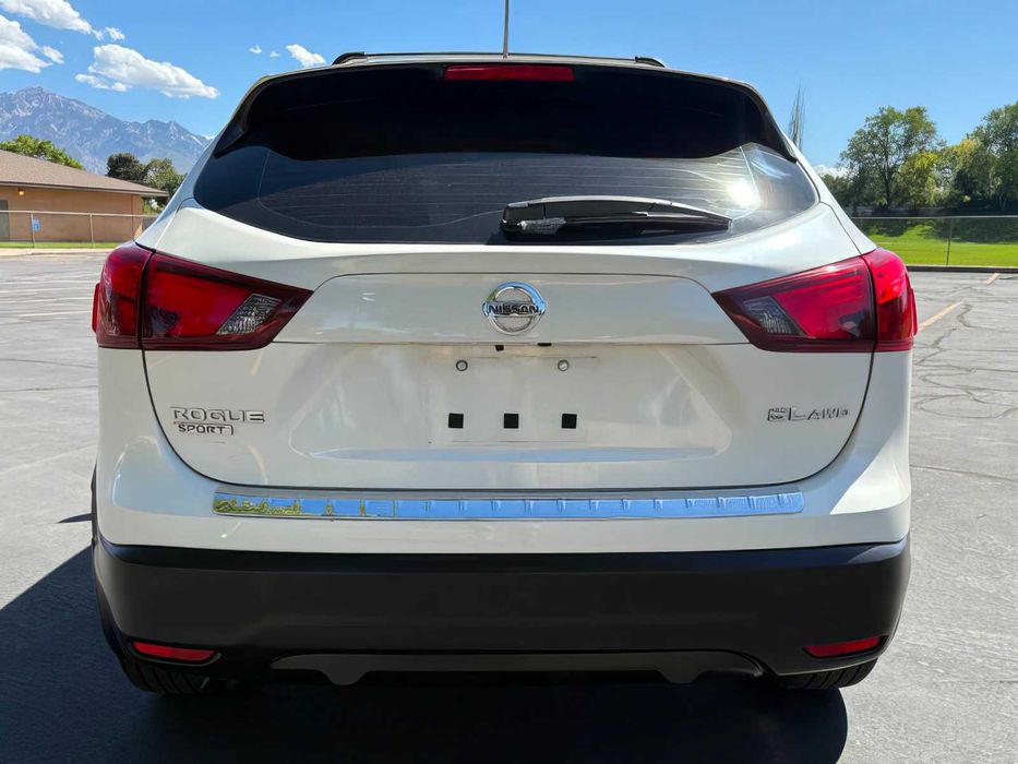 Nissan Rogue      2018