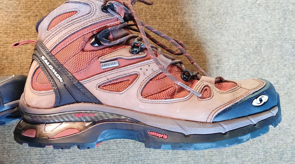 Botas Salomon Cometa 3D GTX de caminhada como novas 42 e 42,3/4