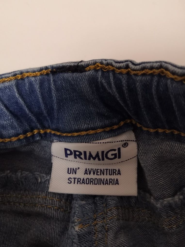 Стильні джинси бренда Primigi на 4 рочки, ріст 104 см.
