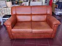 Sofa de cabedal cor castanha