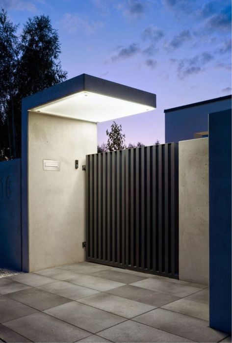 Ogrodzenie palisadowe grzebieniowe betonowe przęsła furtki multibox