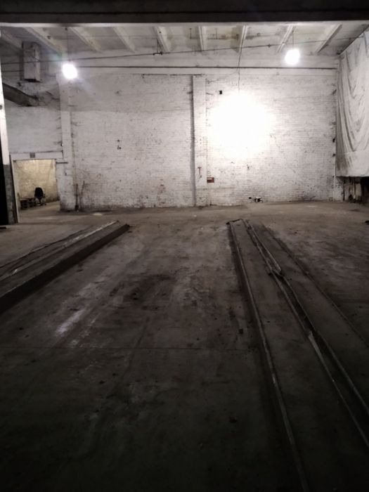 Склад на ул.Сикевича 150 - 900м2 на рампе.