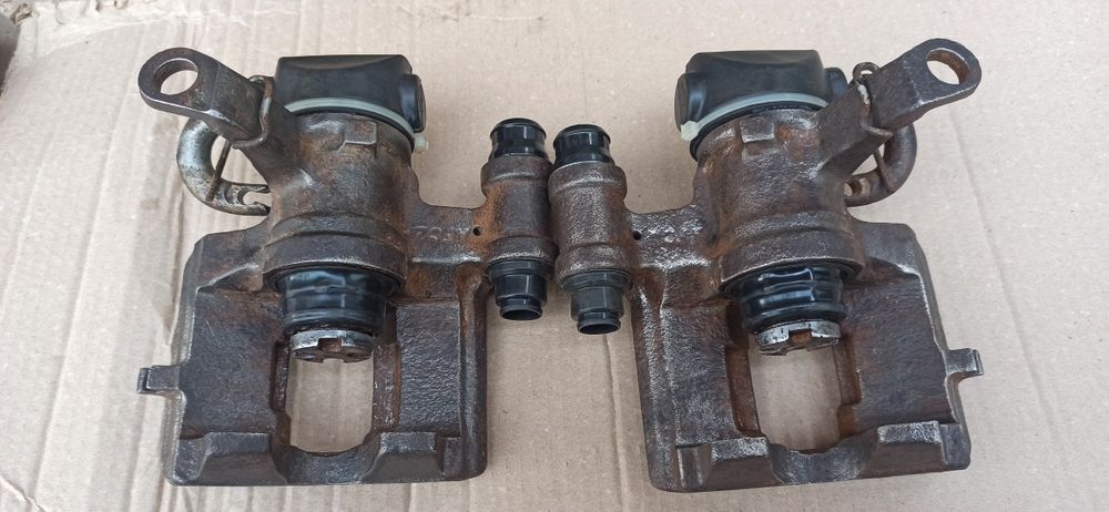 Задні супорта на Форд Мондео 1-2, Універсал