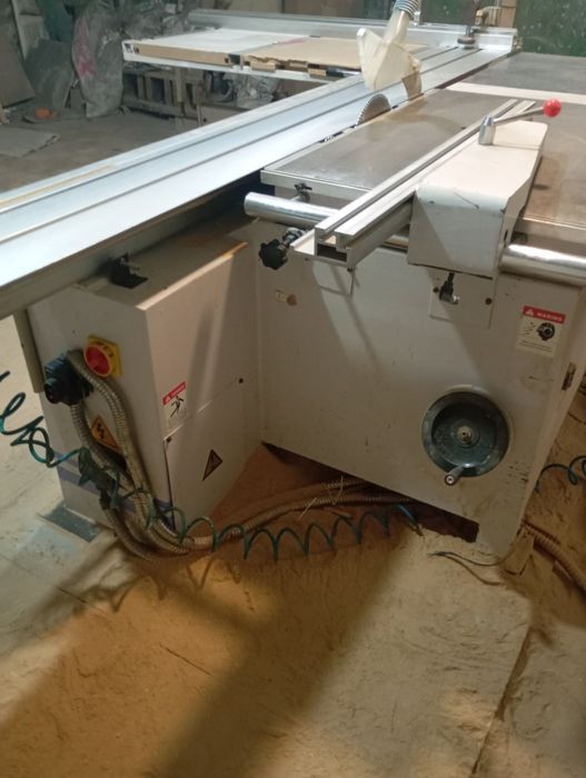 Форматно раскроечный станок