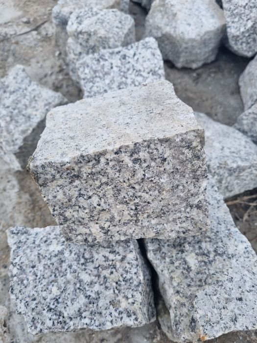 Kostka granitowa cięta