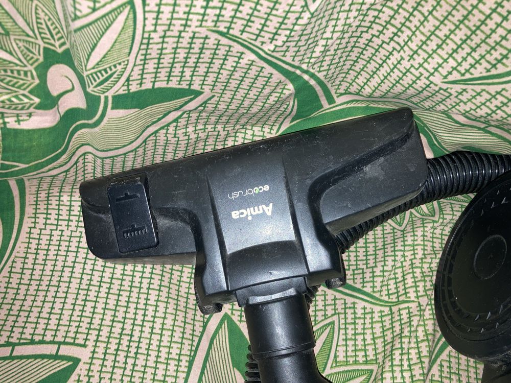 odkurzacz sprawny Amica Yugo 900W epa 12 ecobrush