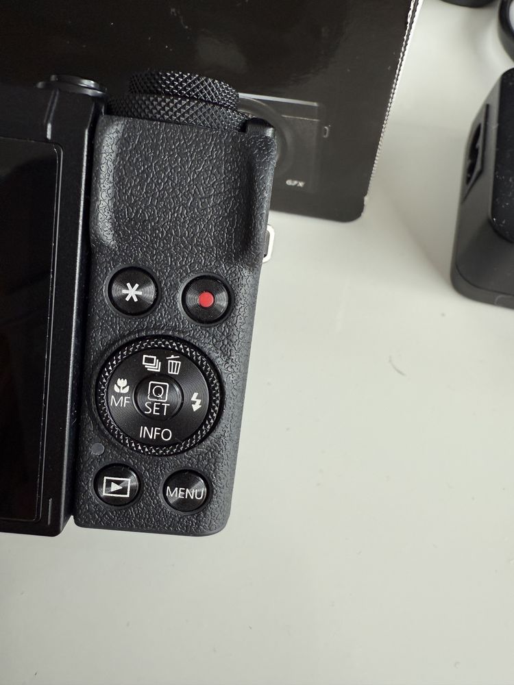 Aparat  canon g7x mark iii