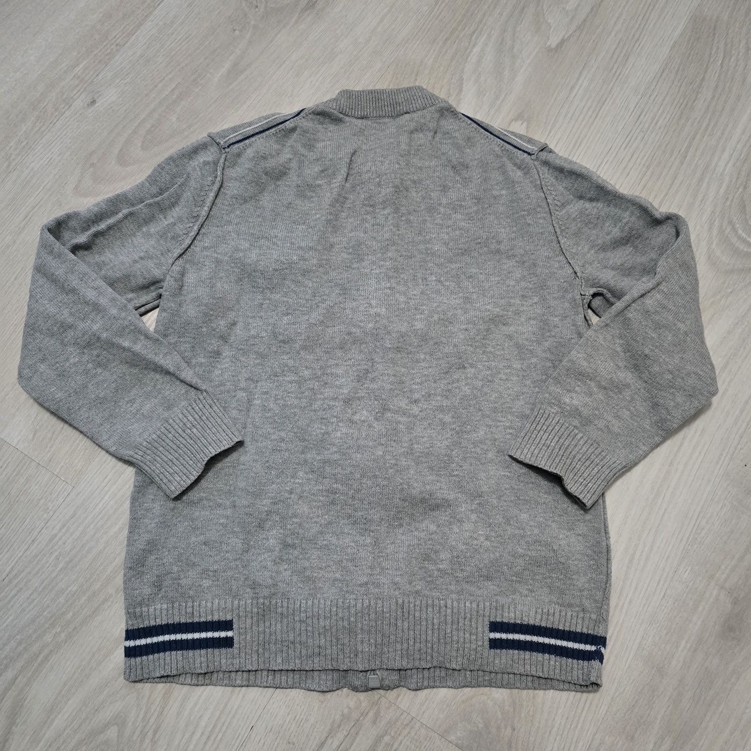 Sweter rozpinany chłopięcy szary bawełna Sisley rozm. 110.
