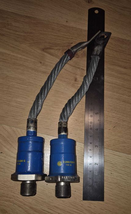 Dioda prostownicza wysokoprądowa D200/1200-B , 200A 1200V , 2szt