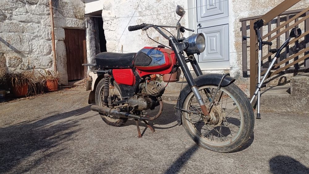 Motorizada Casal k 181