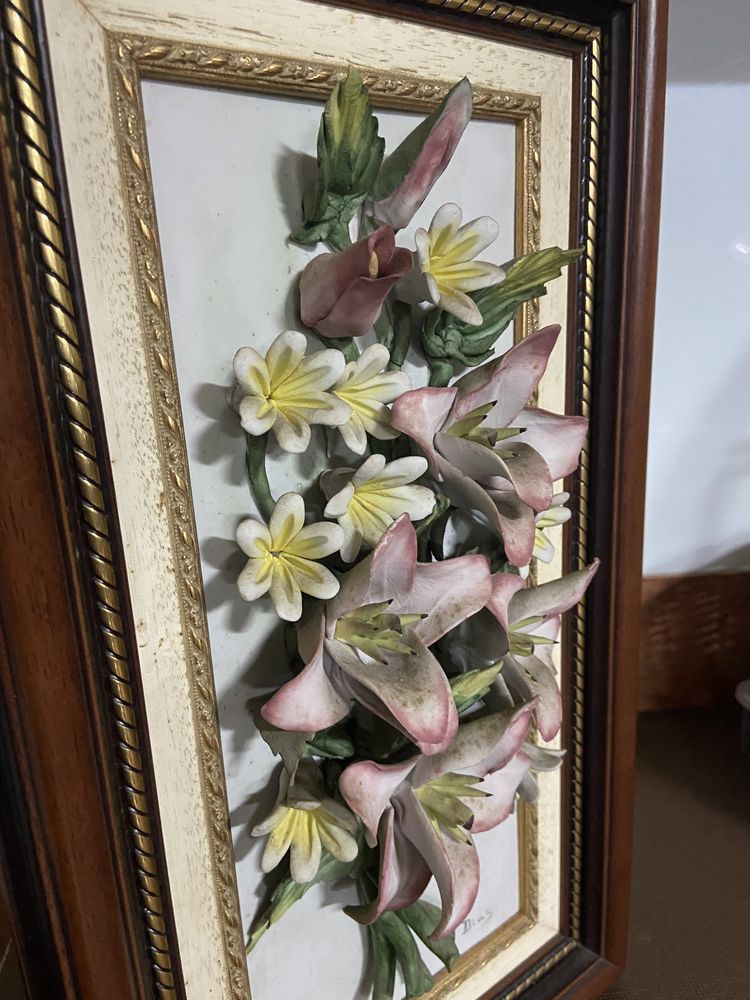 Decoração - Quadro de flores com relevo