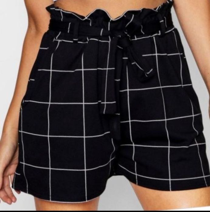 Шорти в клітку на високій посадці, на гумці