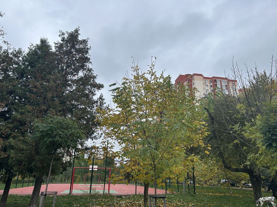 М.Василенка, довготривала оренда 2х кімнатной. НАУ, М.Берестейська.