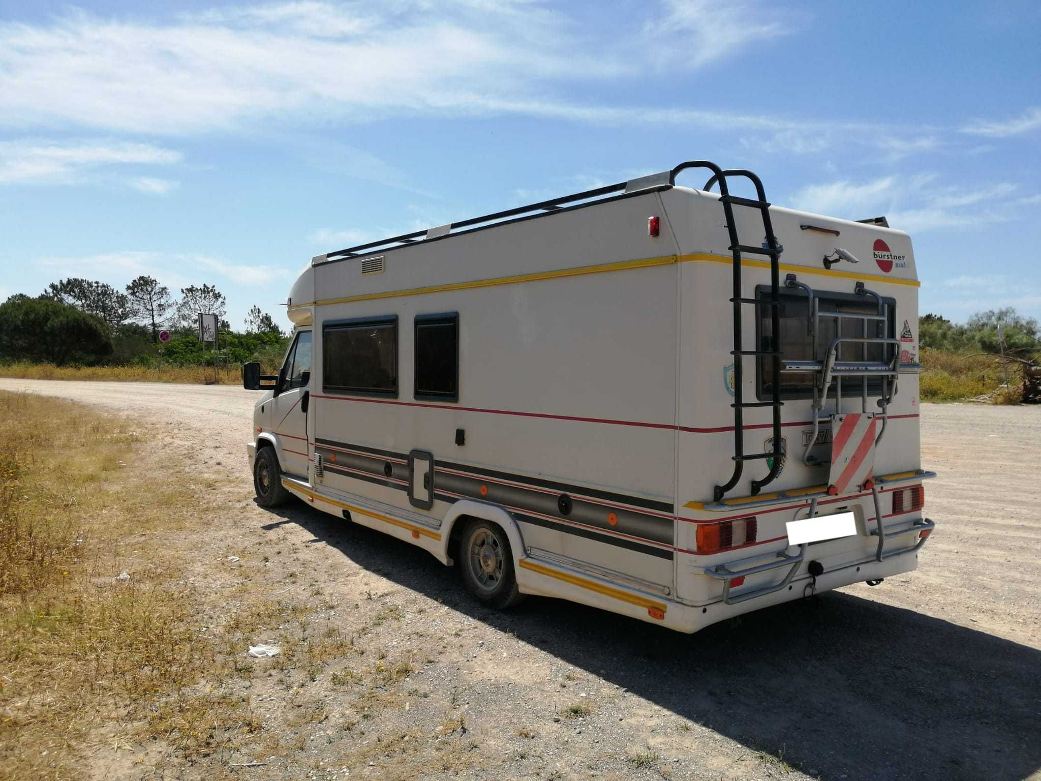 Autocaravana Peugeot J5/ Fiat Ducato Burstner - excelente estado!