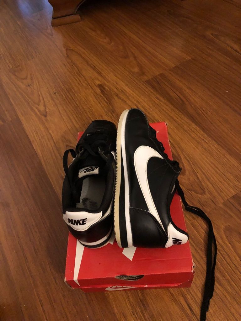 Nike cortez 38.5